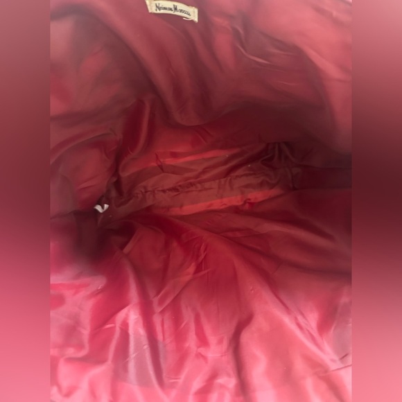 Women’s Vintage Neiman Marcus Red/Burgundy Faux Leather Crocodile Tote, large - Picture 5 of 9